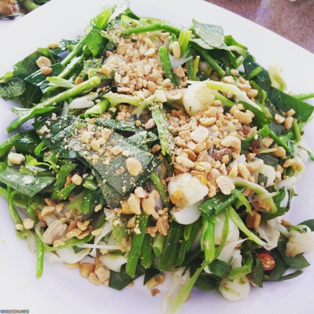 Gỏi tỏi Lý Sơn